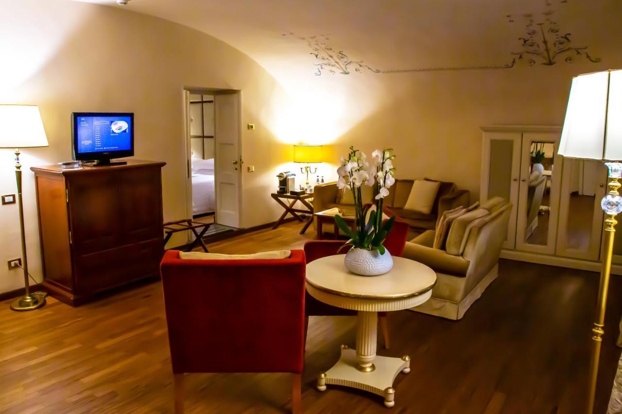 Golden Tower & Hotel Florencia