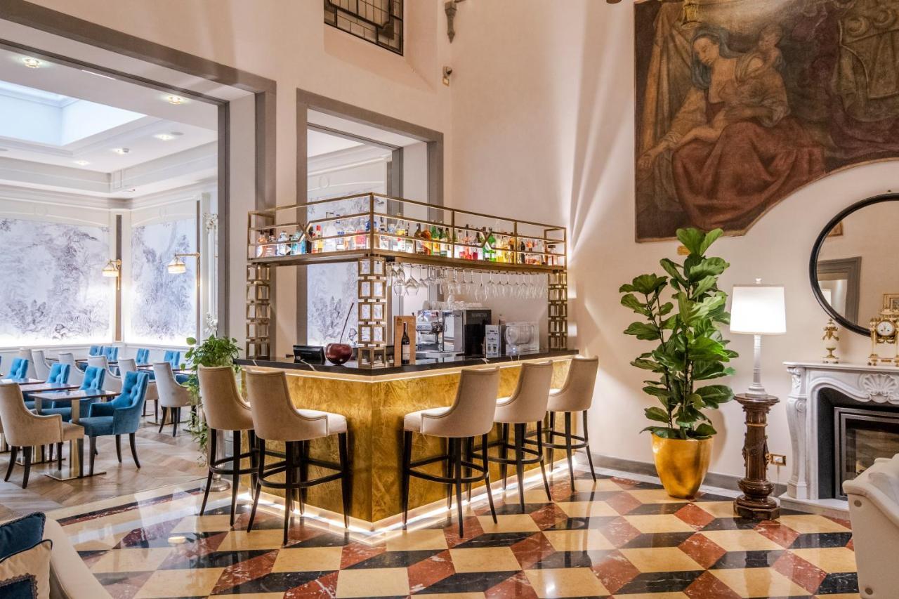 Golden Tower & Hotel Florencia
