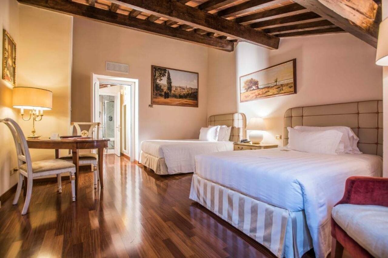 Golden Tower & Hotel Florencia